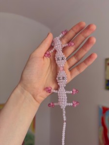 Różowy choker Buziaczki 